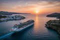 Nave da crociera MSC sul mare dell'Egeo con Mykonos sullo sfondo al tramonto